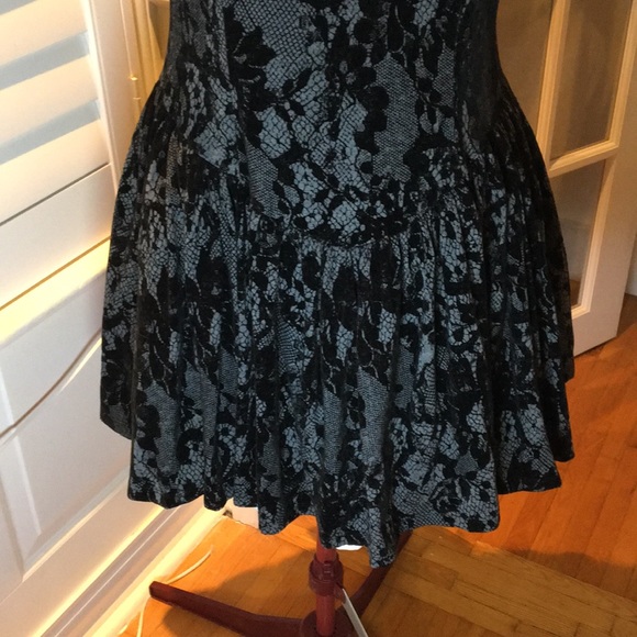 Betsey Johnson dress - Picture 5 of 9